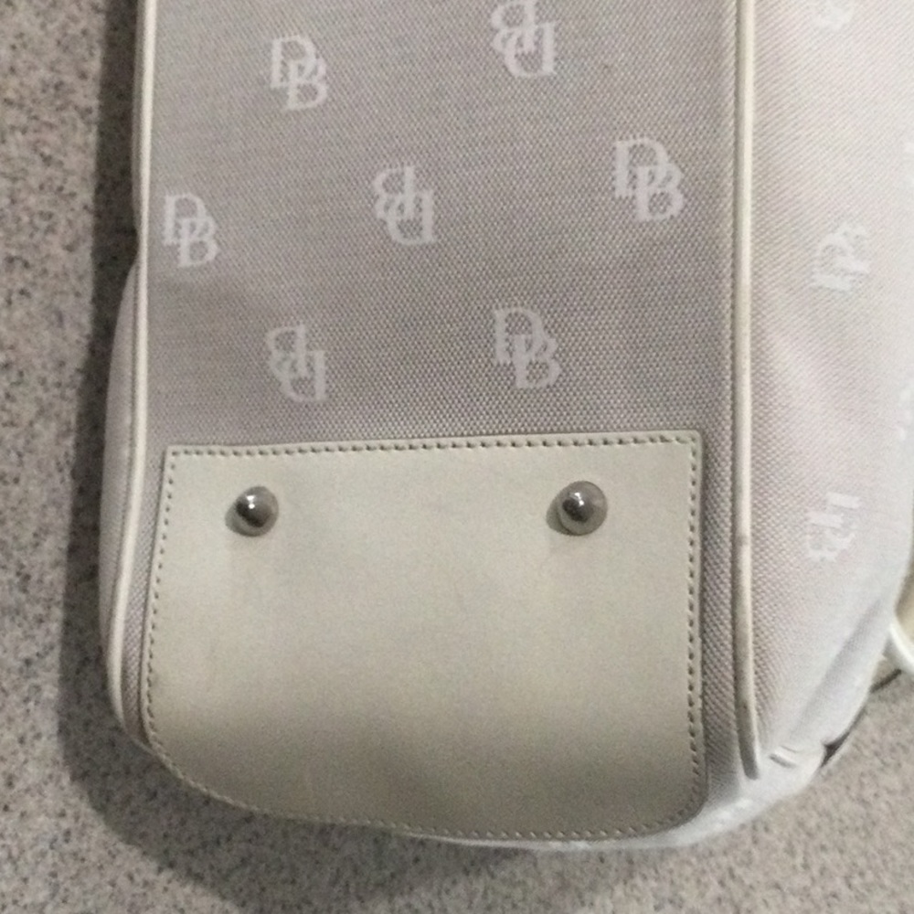 Dooney & Bourke Purse - Picture 5 of 8